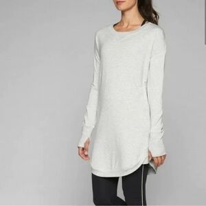 Athleta Recharge Sweatshirt Women’s Size Small in Gray Soft Thumb Holes
